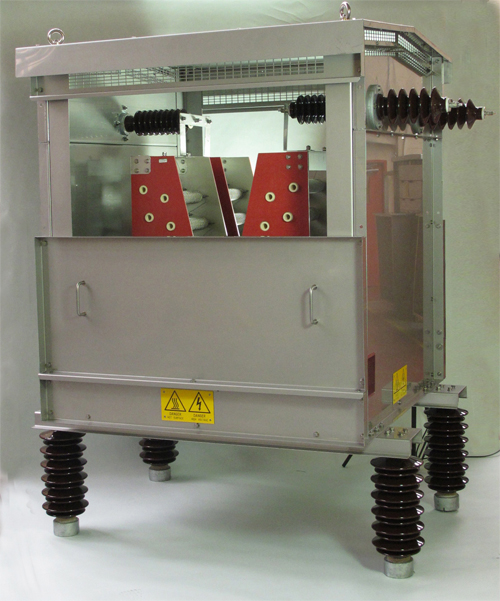 discharge resistors capable of withstanding high peak currents